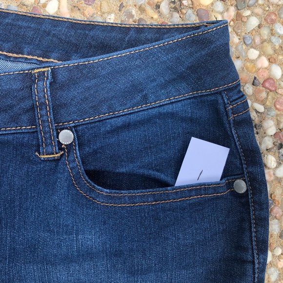 Torrid Denim Blue Skinny Jeans Dark Wash #1 Sz 16S - Picture 5 of 7